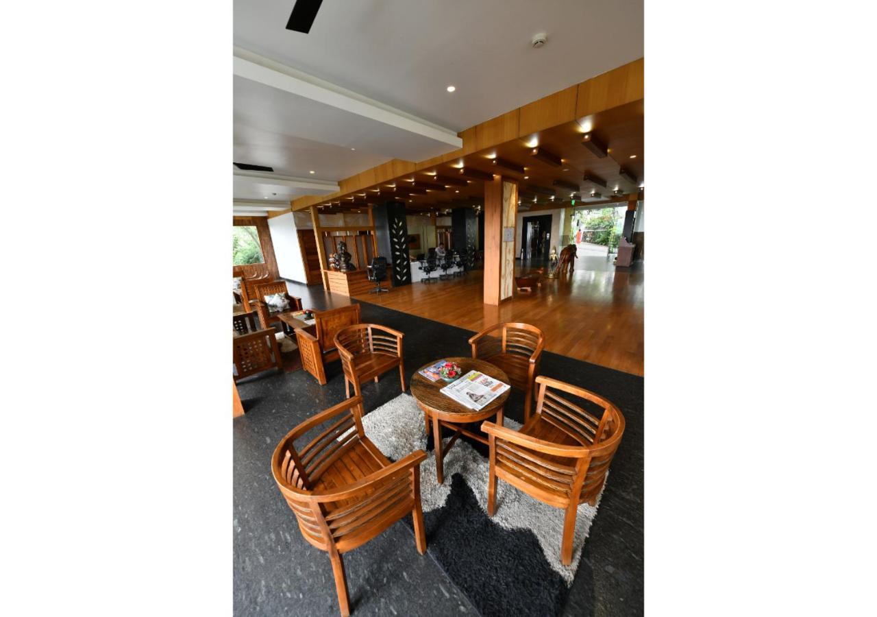 坎迪斯文迪伍兹酒店 蒙纳 外观 照片